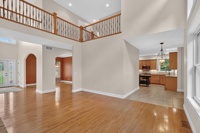 5284 Tillman Drive, Kalamazoo, MI 49009