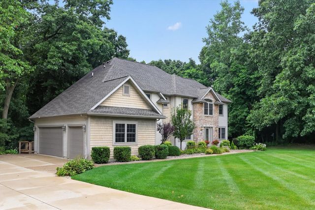 5284 Tillman Drive, Kalamazoo, MI 49009