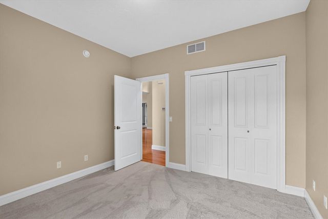 5284 Tillman Drive, Kalamazoo, MI 49009