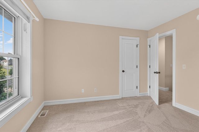 5284 Tillman Drive, Kalamazoo, MI 49009