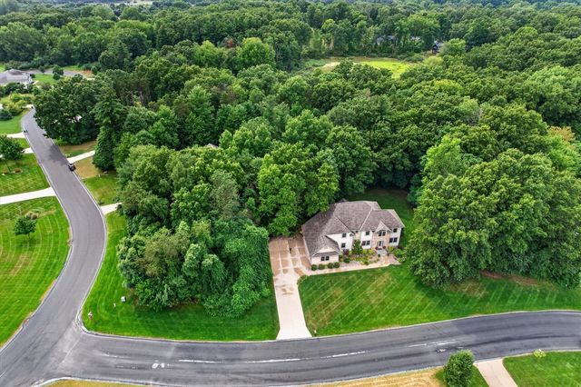 5284 Tillman Drive, Kalamazoo, MI 49009