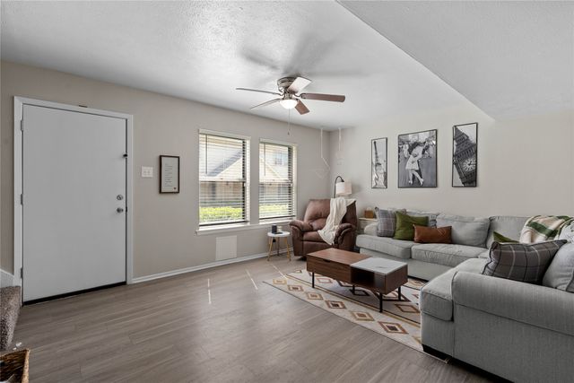 1905 W Morton Street 5, Denison, TX 75020