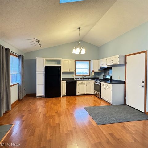 115 Sabetha Place, Akron, OH 44313