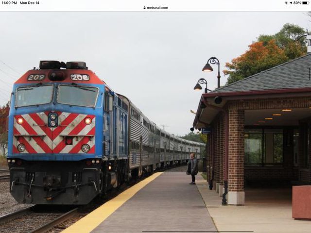 5950 OAKWOOD Drive 2G, Lisle, IL 60532