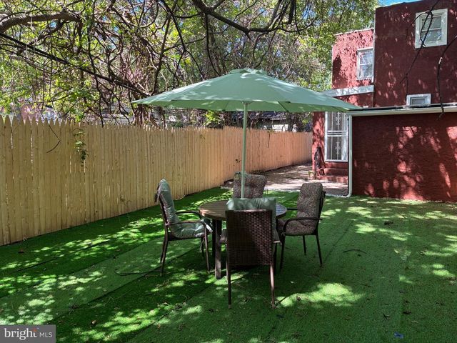 1738 MARGARET, Philadelphia, PA 19124