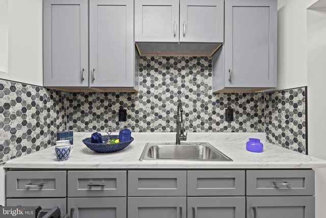 1738 MARGARET, Philadelphia, PA 19124