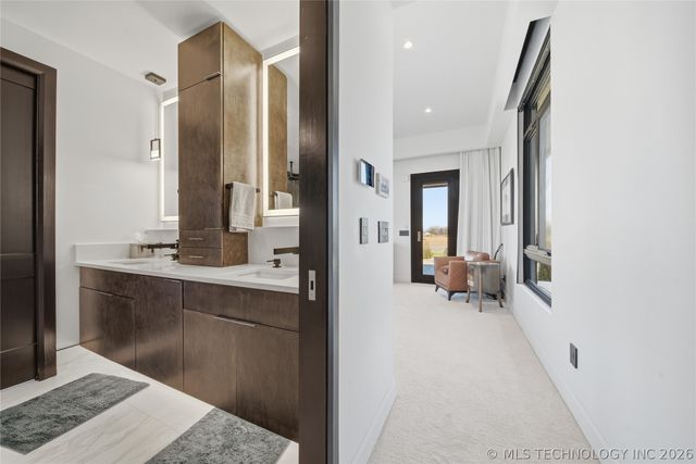 9696 E 161st Street S, Bixby, OK 74008