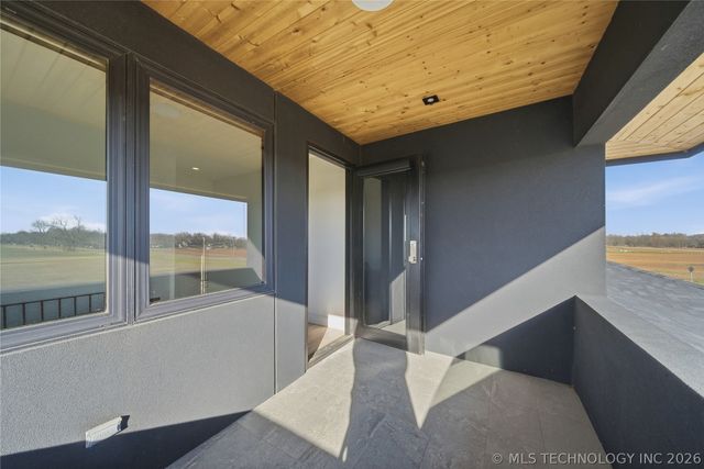 9696 E 161st Street S, Bixby, OK 74008