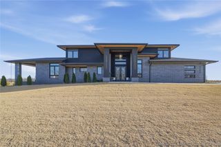 9696 E 161st Street S, Bixby, OK 74008