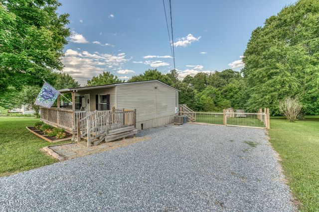 125 Roaming Drive, Chuckey, TN 37641