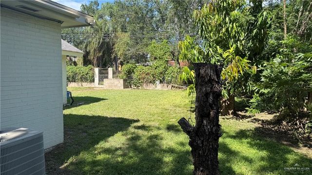 1009 S Missouri Avenue, Weslaco, TX 78596