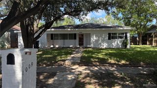 1009 S Missouri Avenue, Weslaco, TX 78596