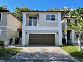 8385 NW 144th Ter, Miami Lakes, FL 33016