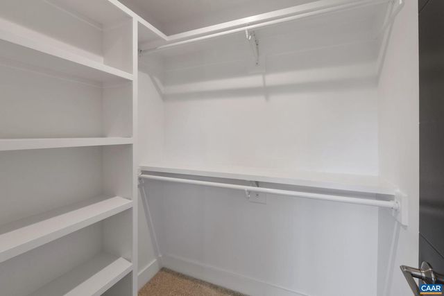 152 PEN PARK LN, Charlottesville, VA 22901