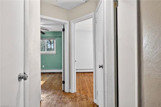 803 Townsend Ct, Norfolk, VA 23502