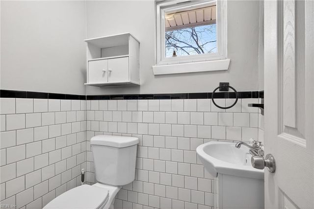 803 Townsend Ct, Norfolk, VA 23502