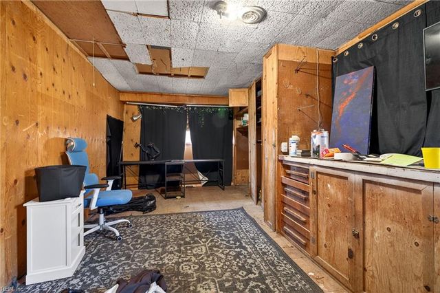 803 Townsend Ct, Norfolk, VA 23502