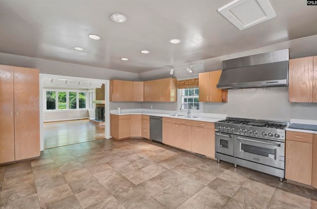 723 Hampton Hill Road, Columbia, SC 29209