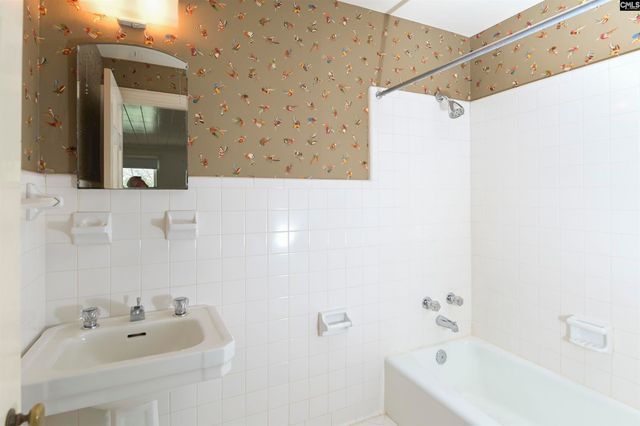 723 Hampton Hill Road, Columbia, SC 29209