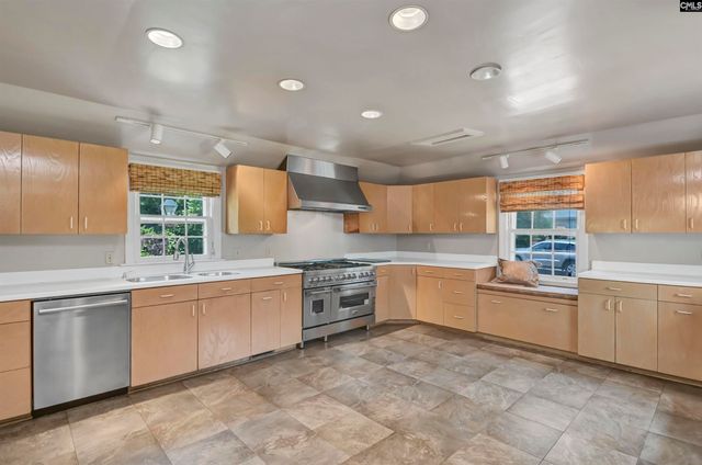 723 Hampton Hill Road, Columbia, SC 29209