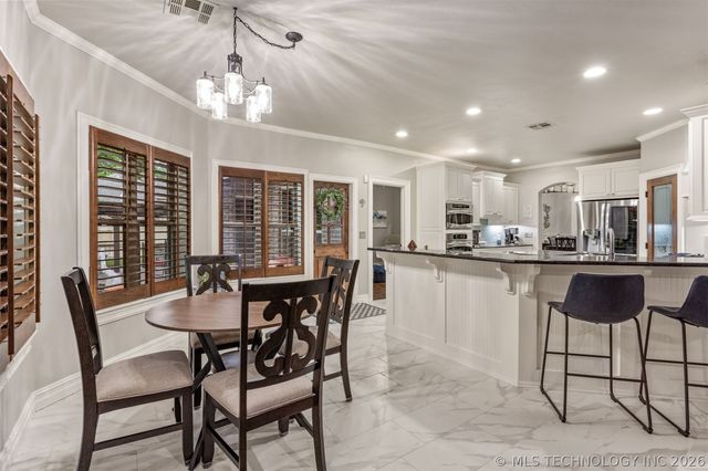 13711 S 18th Street, Bixby, OK 74008