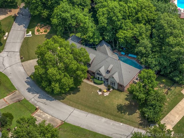 13711 S 18th Street, Bixby, OK 74008