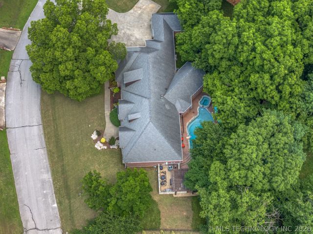13711 S 18th Street, Bixby, OK 74008