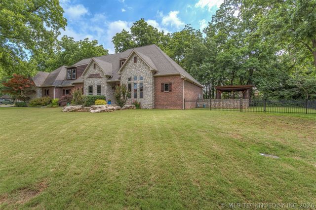 13711 S 18th Street, Bixby, OK 74008