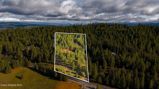 14058 S Carlin Bay Rd, Harrison, ID 83833