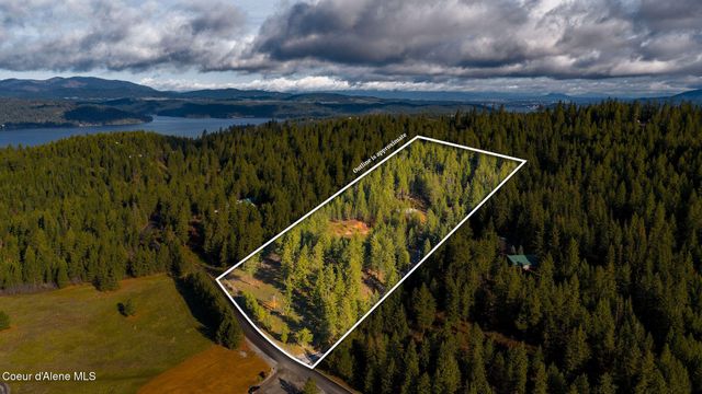 14058 S Carlin Bay Rd, Harrison, ID 83833