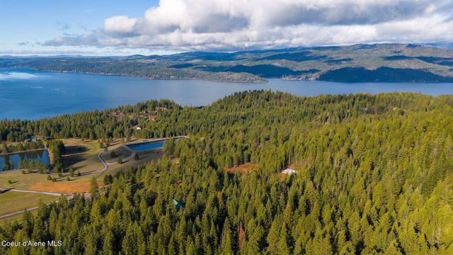 14058 S Carlin Bay Rd, Harrison, ID 83833
