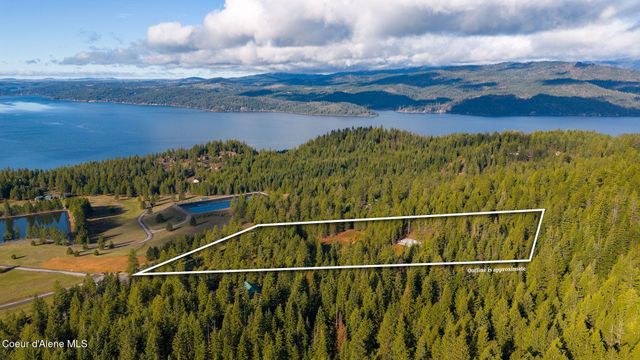 14058 S Carlin Bay Rd, Harrison, ID 83833