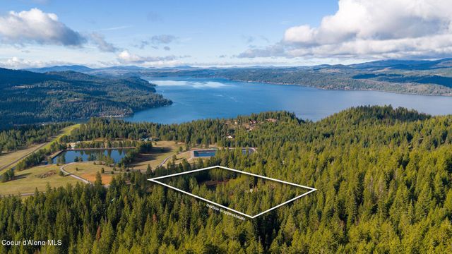 14058 S Carlin Bay Rd, Harrison, ID 83833