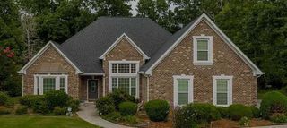 1224 Oakwood Pl, Loganville, GA 30052
