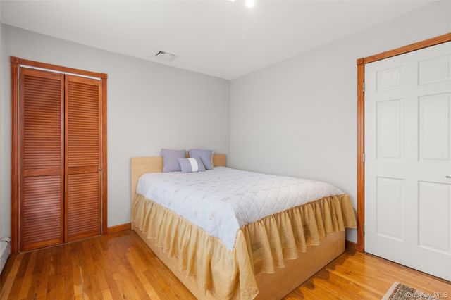 166 Pratt Street, West Babylon, NY 11704