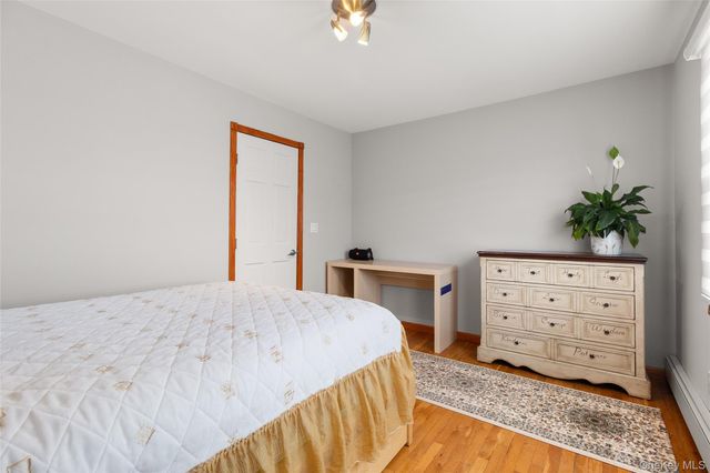 166 Pratt Street, West Babylon, NY 11704