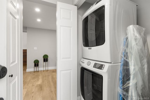 166 Pratt Street, West Babylon, NY 11704