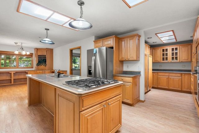 2426 S Cheney-Spokane Rd, Cheney, WA 99004