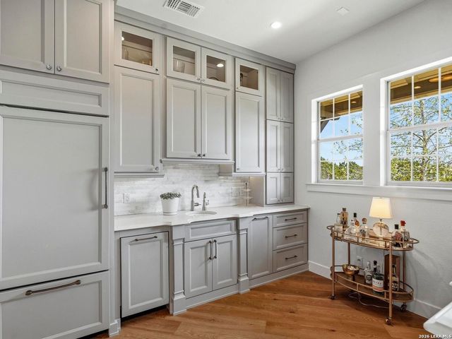 102 Santa Fe Trl, Boerne, TX 78006