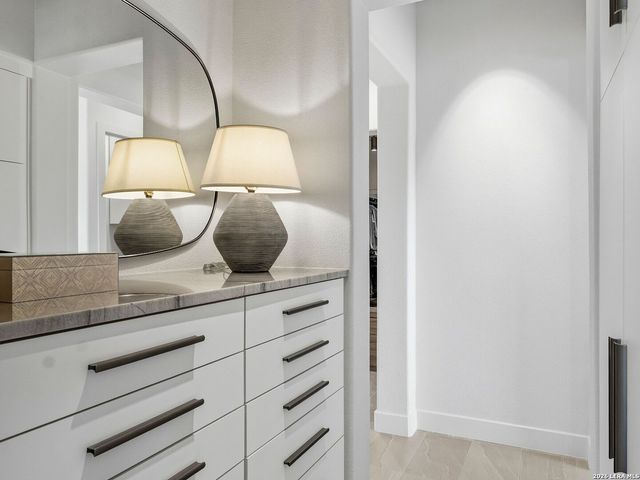 102 Santa Fe Trl, Boerne, TX 78006