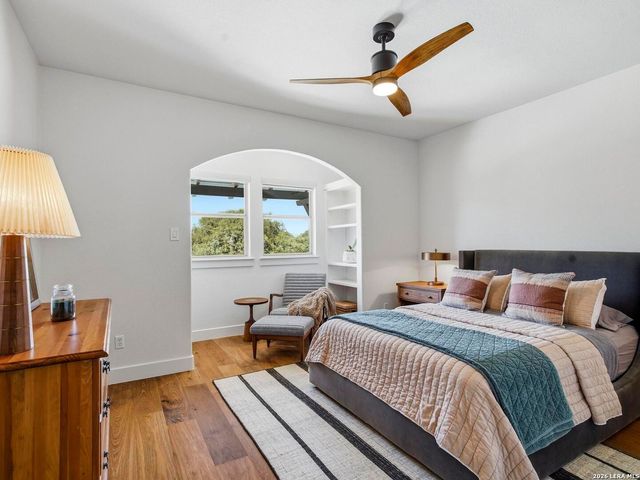 102 Santa Fe Trl, Boerne, TX 78006
