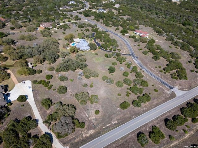 102 Santa Fe Trl, Boerne, TX 78006