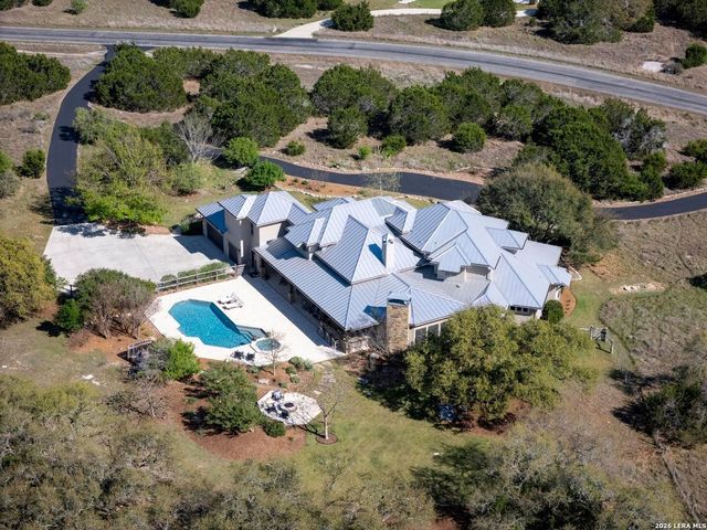 102 Santa Fe Trl, Boerne, TX 78006