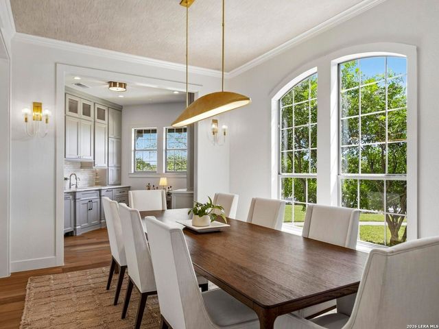 102 Santa Fe Trl, Boerne, TX 78006