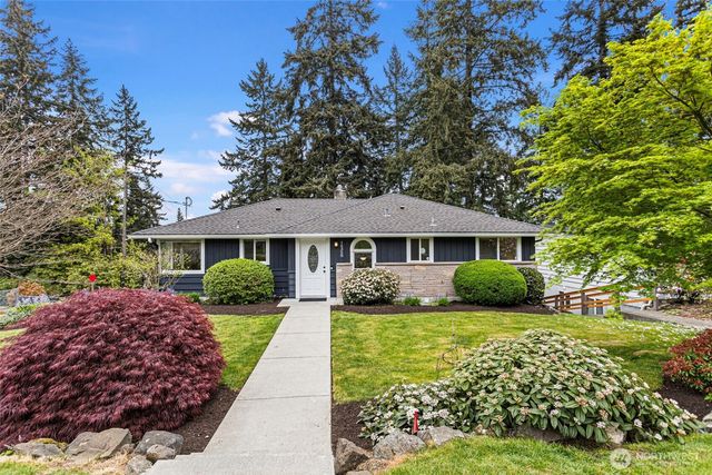 16358 Ashworth Avenue N, Shoreline, WA 98133