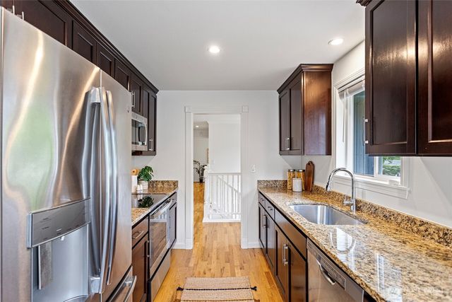 16358 Ashworth Avenue N, Shoreline, WA 98133