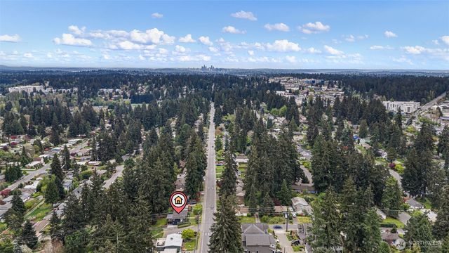16358 Ashworth Avenue N, Shoreline, WA 98133