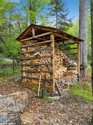 23 Woodland Way, Smallwood, NY 12720