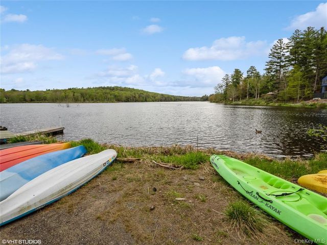 23 Woodland Way, Smallwood, NY 12720