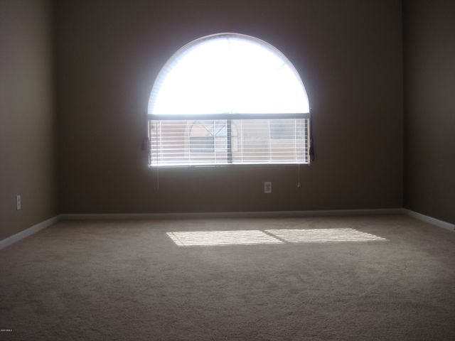 5640 E BELL Road 1022, Scottsdale, AZ 85254